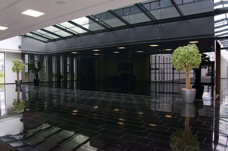 Beispiel für den Einsatz von Losch Hubwänden